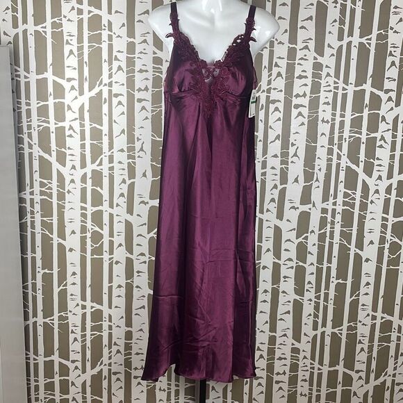 Flora Nikrooz Bordeaux Satin Maxi Slip Dress L $66 NEW - Picture 1 of 8